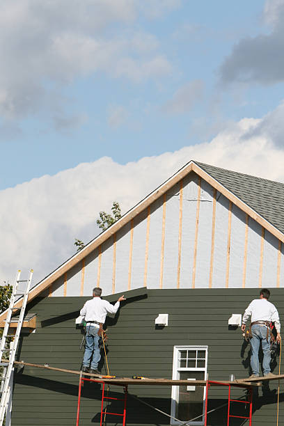 How To Choose The Right Materials for Your Siding Installation in 'Chilton, WI